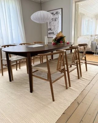 Denne produkten heter Molly, laget av 80% Ull & 20% Bomull materiale med en vakker Offwhite farge – SE Mattor