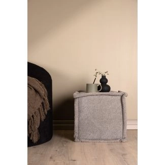 Puff Caldrathorn Lys Grå