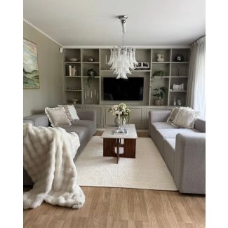 Denne produkten heter Edessa, laget av 80% Ull & 20% Bomull materiale med en vakker Offwhite farge – SE Mattor