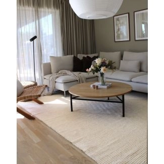 Denne produkten heter Molly, laget av 80% Ull & 20% Bomull materiale med en vakker Beige farge – SE Mattor