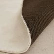 Denne produkten heter Cat, laget av Polyester materiale med en vakker Offwhite farge – SE Mattor