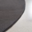 Denne produkten heter Cat, laget av Polyester materiale med en vakker Mørkegrå farge – SE Mattor