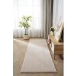 Denne produkten heter Fluffy, laget av Polyester materiale med en vakker Beige farge – SE Mattor