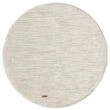 Denne produkten heter Lunda, laget av 80% Ull & 20% Bomull materiale med en vakker Beige farge – SE Mattor