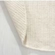 Denne produkten heter Molly, laget av 80% Ull & 20% Bomull materiale med en vakker Offwhite farge – SE Mattor