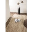 Denne produkten heter Nora, laget av Polypropylen materiale med en vakker Beige farge – SE Mattor
