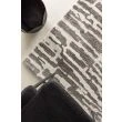 Denne produkten heter Veron, laget av Polyester materiale med en vakker Grå farge – SE Mattor