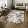 Denne produkten heter Amaze Logo, laget av Polyester & Polypropylen materiale med en vakker Beige farge – SE Mattor