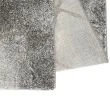 Denne produkten heter Amaze Bent, laget av Polyester & Polypropylen materiale med en vakker Grå farge – SE Mattor