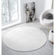 Denne produkten heter Bella Spin, laget av Polyester & Polypropylen materiale med en vakker Offwhite farge – SE Mattor