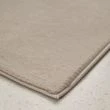 Denne produkten heter Cat, laget av Polyester materiale med en vakker Taupe farge – SE Mattor