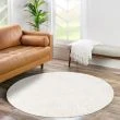 Denne produkten heter Lazy, laget av Polypropylen materiale med en vakker Offwhite farge – SE Mattor