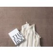 Denne produkten heter Cloudy, laget av Polyester materiale med en vakker Taupe farge – SE Mattor