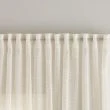 Denne produkten heter Estelle, laget av Polyester materiale med en vakker Beige farge – SE Mattor