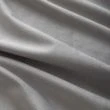 Denne produkten heter Mathilde, laget av Polyester materiale med en vakker Sølv farge – SE Mattor