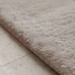 Denne produkten heter Rabbit Eco, laget av Polyester materiale med en vakker Taupe farge – SE Mattor