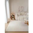 Denne produkten heter Rabbit Lux, laget av Polyester materiale med en vakker Lys Beige farge – SE Mattor