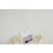Denne produkten heter Rabbit Lux, laget av Polyester materiale med en vakker Offwhite farge – SE Mattor