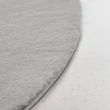 Denne produkten heter Rabbit Eco, laget av Polyester materiale med en vakker Sølv farge – SE Mattor
