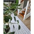 Denne produkten heter Rabbit Bubble, laget av Polyester materiale med en vakker Offwhite farge – SE Mattor