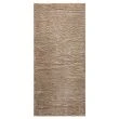 Denne produkten heter Softy, laget av Polypropylen materiale med en vakker Mørk Beige farge – SE Mattor