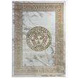 Denne produkten heter Wico Versace Face, laget av Polyester & Polypropylen materiale med en vakker Gull farge – SE Mattor