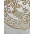 Denne produkten heter Wico Versace Face, laget av Polyester & Polypropylen materiale med en vakker Gull farge – SE Mattor