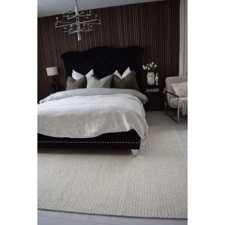 Ullteppe Mellby Offwhite