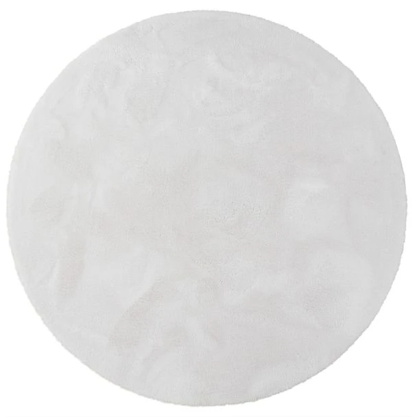 Denne produkten heter Fluffy, laget av Polyester materiale med en vakker Offwhite farge – SE Mattor