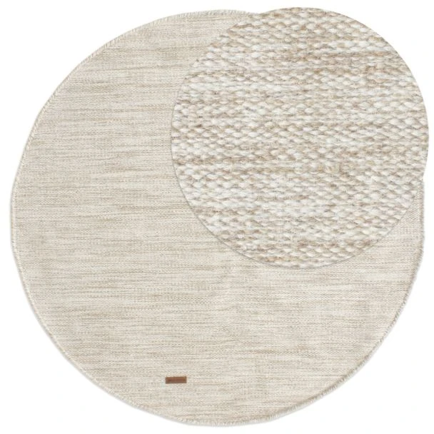 Denne produkten heter Lunda, laget av 80% Ull & 20% Bomull materiale med en vakker Beige farge – SE Mattor