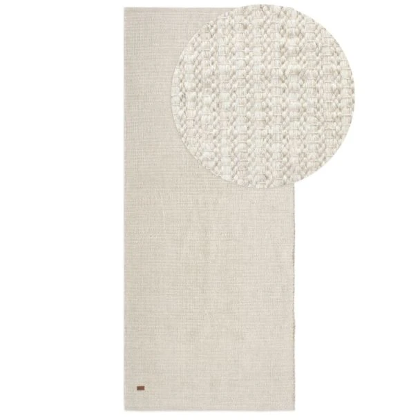 Denne produkten heter Molly, laget av 80% Ull & 20% Bomull materiale med en vakker Offwhite farge – SE Mattor