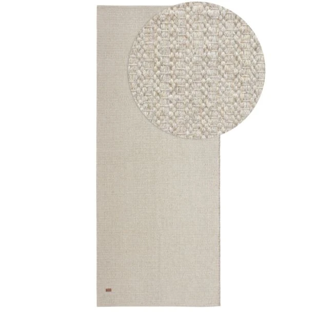 Denne produkten heter Molly, laget av 80% Ull & 20% Bomull materiale med en vakker Beige farge – SE Mattor