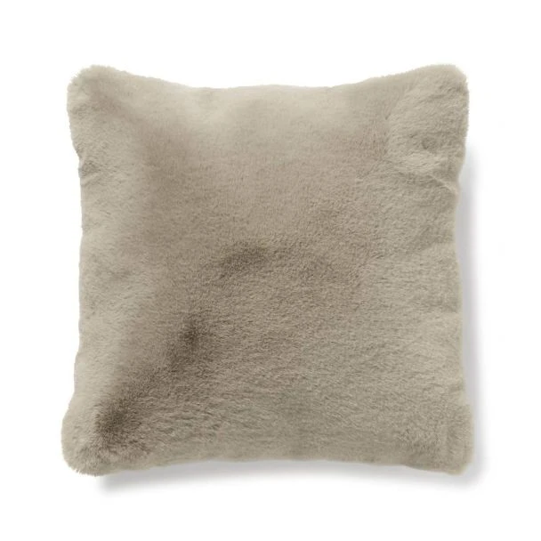 Denne produkten heter Rabbit, laget av Polyester materiale med en vakker Taupe farge – SE Mattor