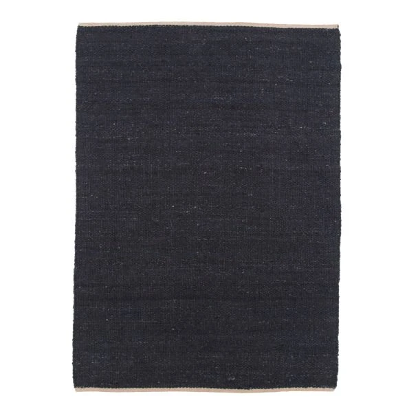 Denne produkten heter Mina, laget av Jute materiale med en vakker Svart farge – SE Mattor
